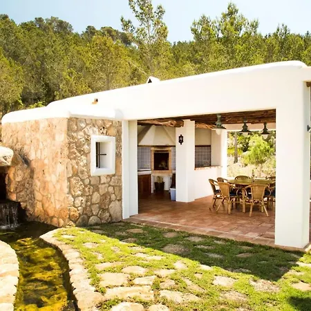 Casa Torres Caron *